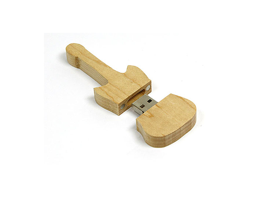 Gitarre USB-Stick aus Holz mit Logodruck