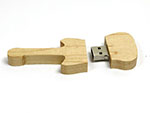 Gitarre USB-Stick aus Holz mit Logodruck